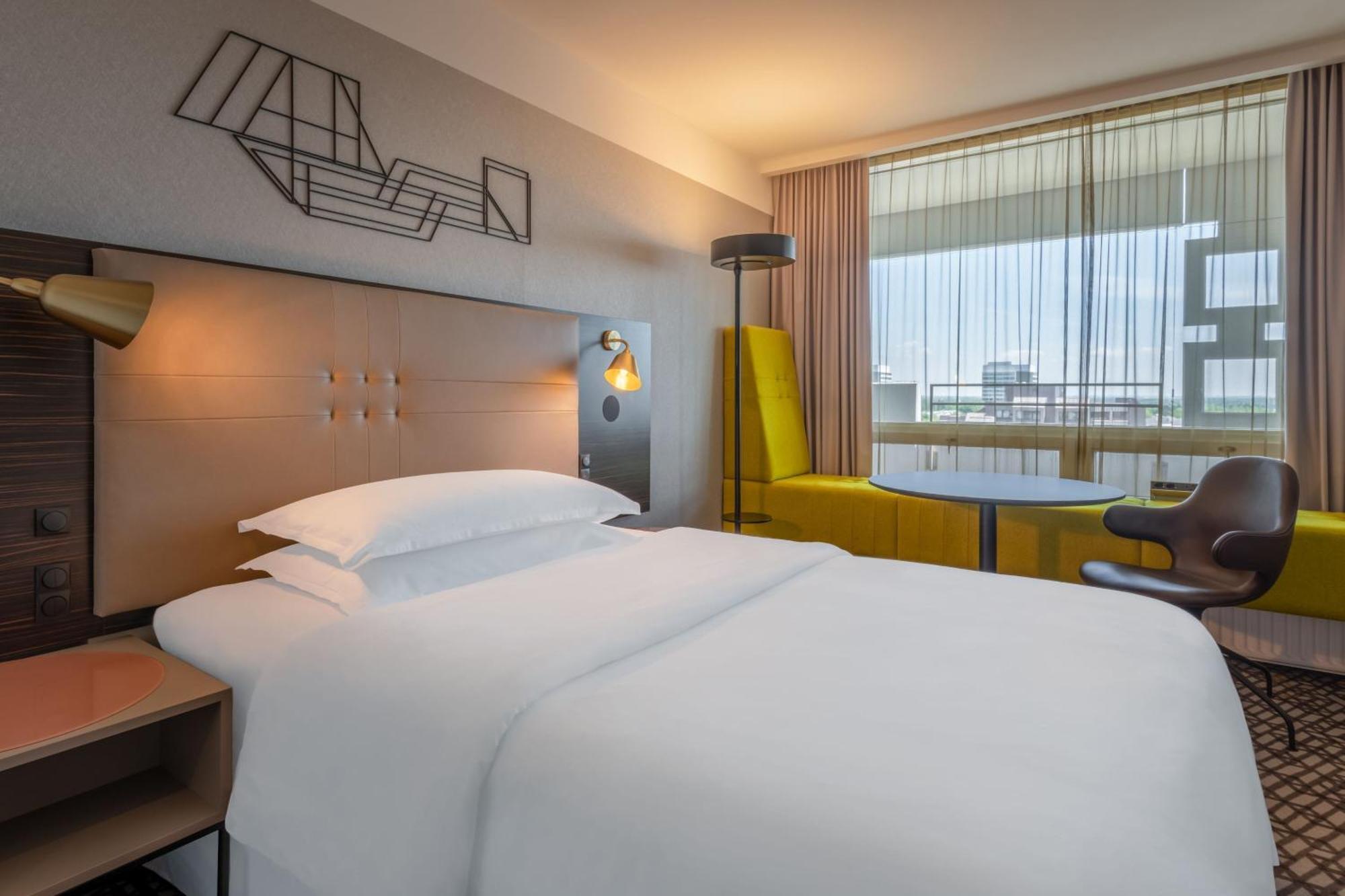 Four Points By Sheraton Munich Arabellapark Exterior photo