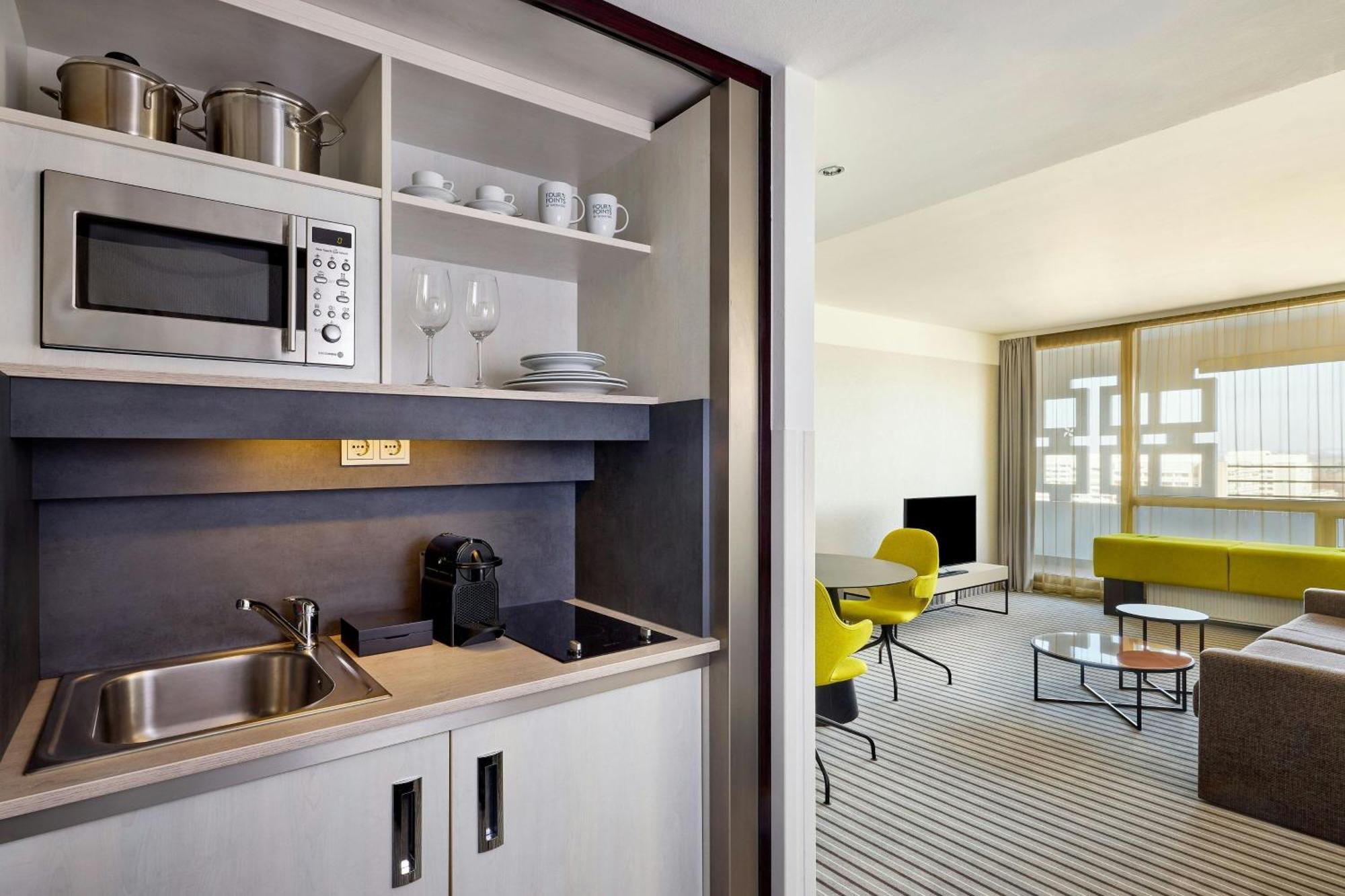 Four Points By Sheraton Munich Arabellapark Exterior photo